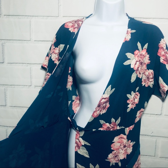 SOLD - Picture 2 of 4